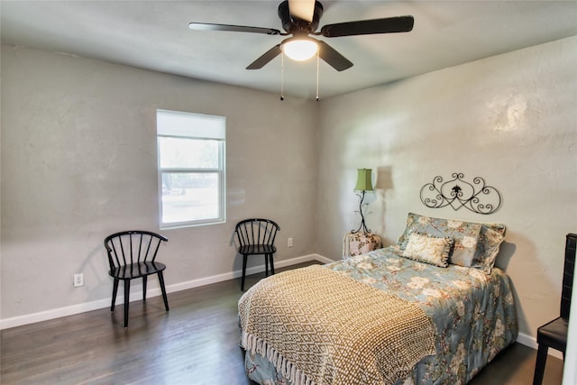 505 E 4th St, Weatherford, TX 76086 - bedroom with wood finished floors and ceiling fan