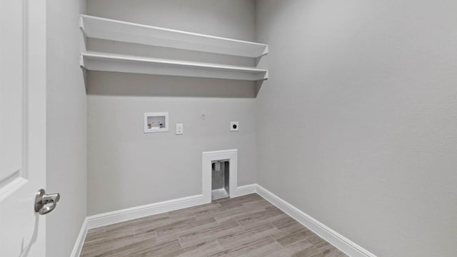 1913 Brindle St, Northlake, TX 76247 - washroom featuring electric dryer hookup, hookup for a gas dryer, hookup for a washing machine, wood finished floors, and baseboards