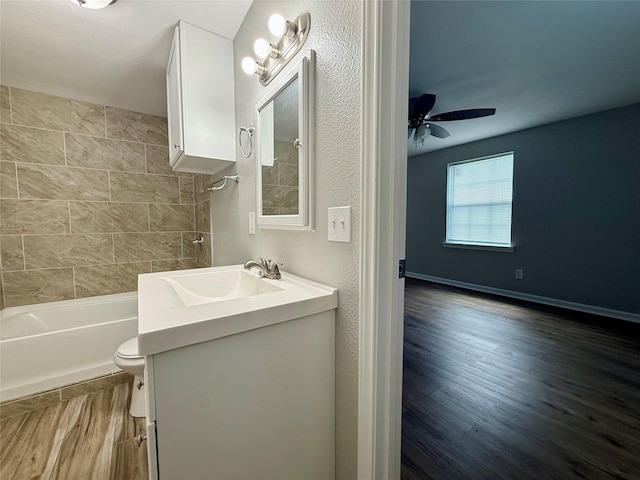 816 Bradleys Bnd, Tool, TX 75143 - full bath with a ceiling fan, wood finished floors, toilet, and vanity