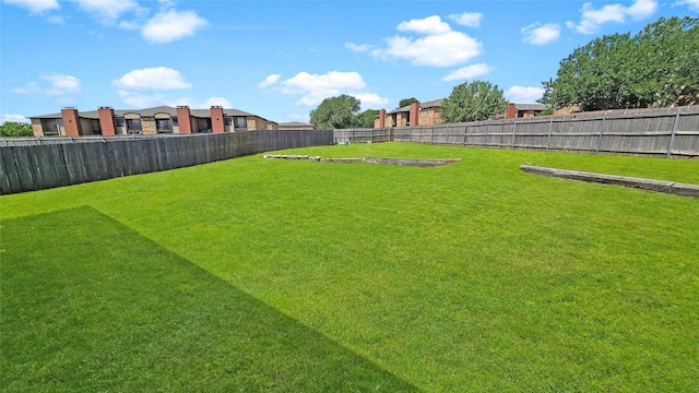 7305 Moon Ridge Ct, Fort Worth, TX 76133 - view of yard with a residential view