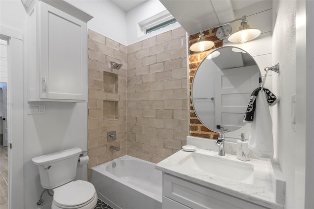 401 Tangle Dr, Tool, TX 75143 - bathroom with toilet, vanity, and  shower combination