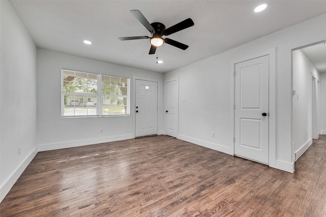 4320 Carmel Ave, Fort Worth, TX 76119 - entryway with wood finished floors, a ceiling fan, baseboards, and recessed lighting