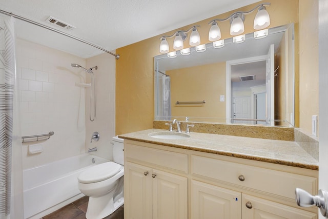 18333 Roehampton Dr Unit 714, Dallas, TX 75252 - bathroom featuring vanity, toilet, shower / tub combo with curtain, and a textured ceiling