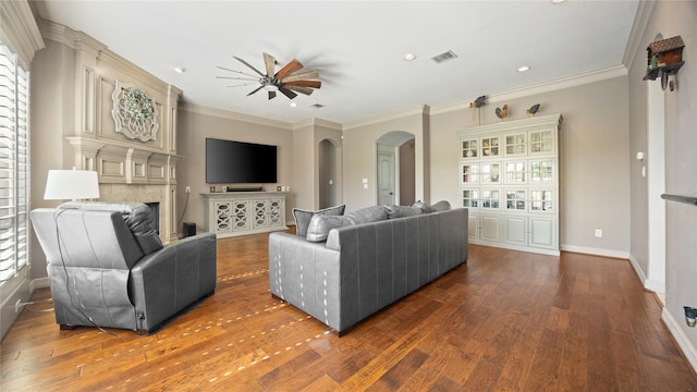 12046 Erin Ln, Fort Worth, TX 76179 - living room featuring a ceiling fan, arched walkways, hardwood / wood-style floors, healthy amount of natural light, and recessed lighting