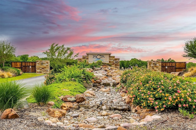 7000 Heathington Blvd, Granbury, TX 76049
