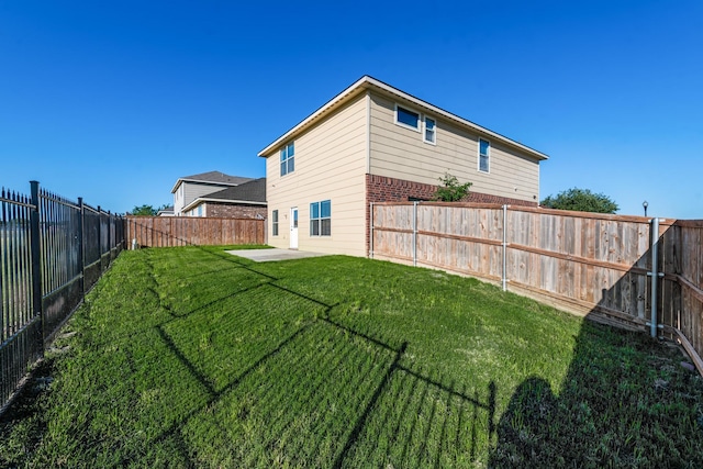 3732 Venera St, Fort Worth, TX 76106 - view of yard featuring a patio