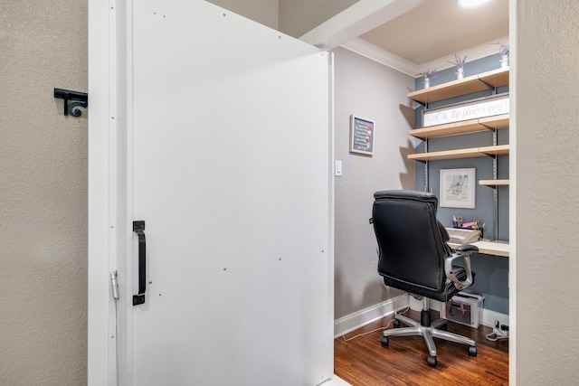 941 Mccampbell Rd, Mansfield, TX 76063 - office area featuring ornamental molding, wood finished floors, baseboards, and a textured wall