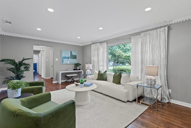 3824 Arundel Ave, Fort Worth, TX 76109 - living room with baseboards, crown molding, recessed lighting, and wood finished floors