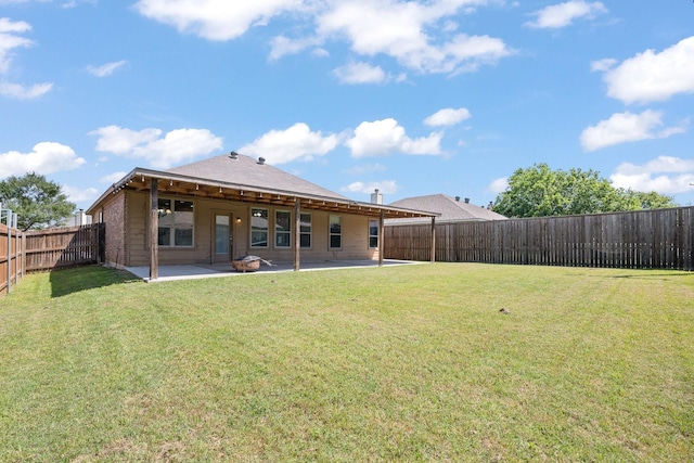 303 Stonegate Blvd, Alvarado, TX 76009 - rear view of property featuring a patio