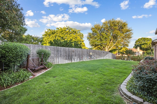 2806 Northwood St, Grapevine, TX 76051 - view of yard