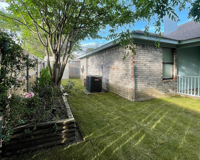 416 Birchwood Ln, Fort Worth, TX 76108 - view of yard featuring central AC