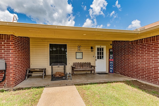 7662 Vz County Road 3504, Wills Point, TX 75169 - entrance to property featuring brick siding and a yard