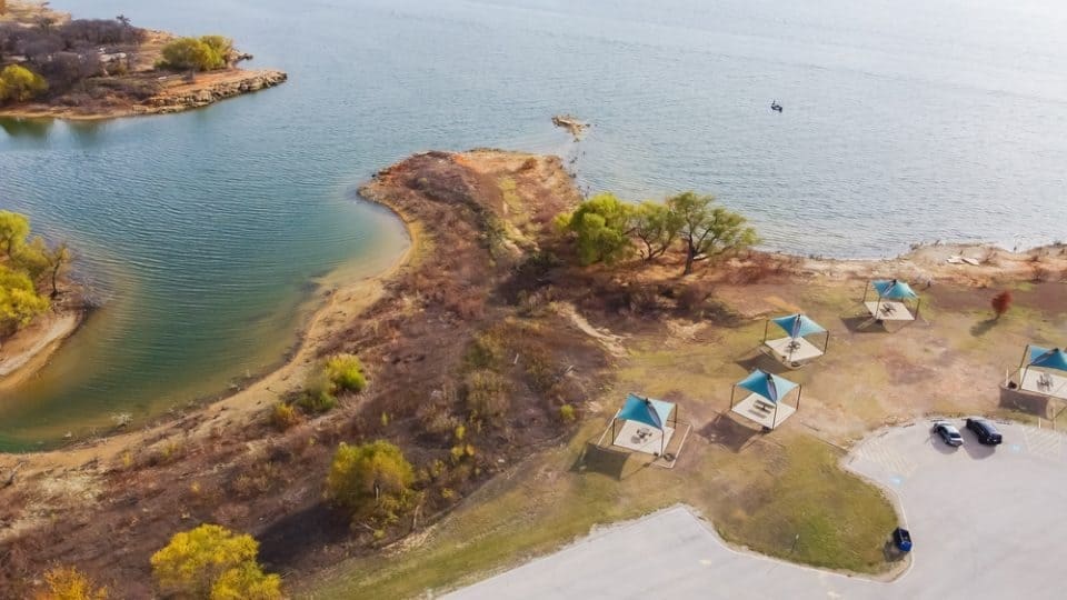 1325 Bayou Rd, Grapevine, TX 76051 - aerial view of property's location with a nearby body of water