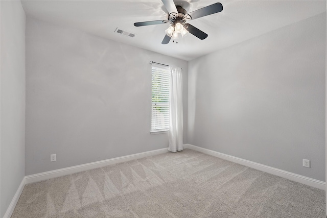 7401 Sabine Dr, Mckinney, TX 75071 - unfurnished room with light colored carpet, ceiling fan, and baseboards