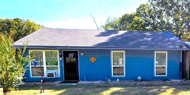231 County Road 34715, Paris, TX 75460 - view of front of property featuring roof with shingles