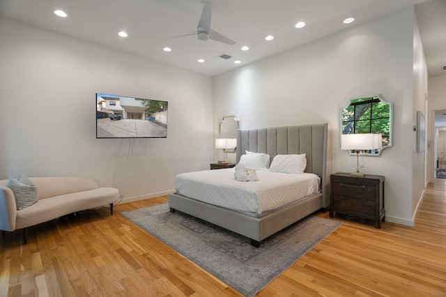 3723 Gilbert Ave, Dallas, TX 75219 - bedroom with light wood finished floors, recessed lighting, baseboards, and ceiling fan