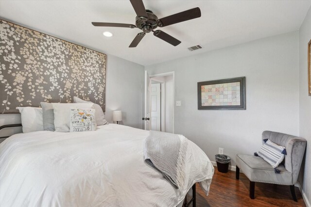 168 Barker Ln, Waco, TX 76705 - bedroom with wood finished floors, baseboards, recessed lighting, and ceiling fan