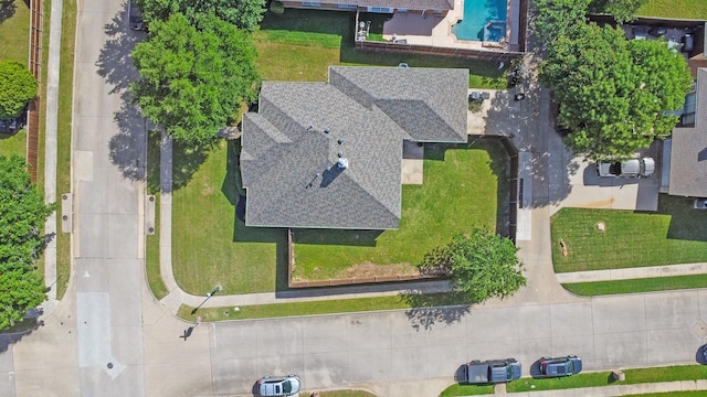 7601 Jennifer Ln, Frisco, TX 75034 - view from above of property featuring a pool