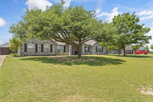 1930 Copper Ridge Cir, Rockwall, TX 75032 - view of front of home with stone siding