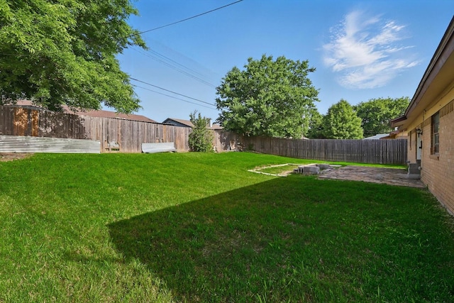 6529 Wooddale Dr, Watauga, TX 76148 - view of yard