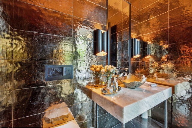 5214 Royal Ln, Dallas, TX 75229 - detailed view