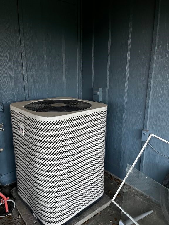 detailed view of cooling unit