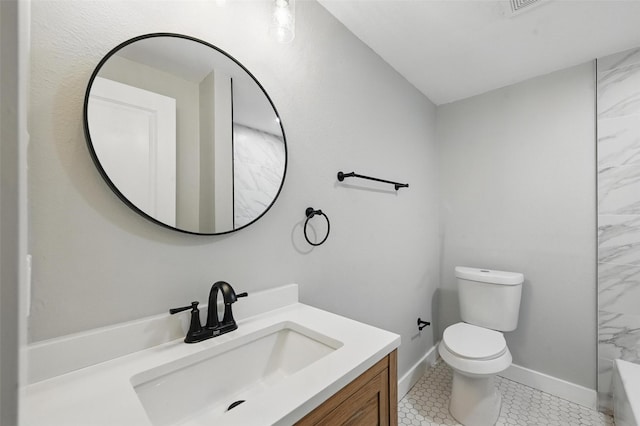 1220 Brittany Ln, Arlington, TX 76013 - bathroom with vanity, toilet, baseboards, a tub, and a shower