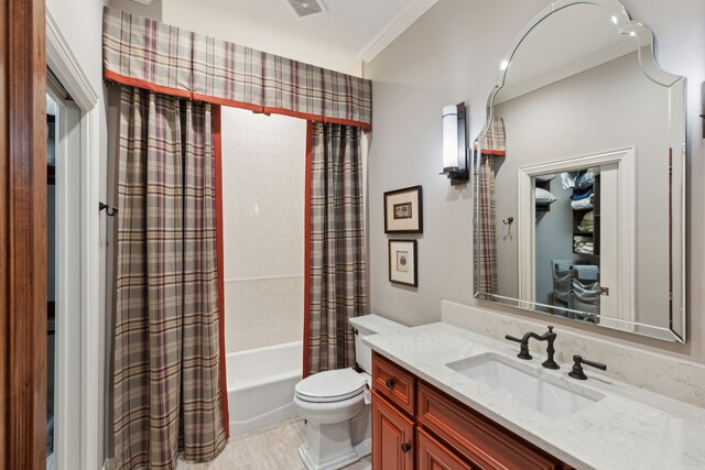 3725 Turtle Creek Blvd Unit A, Dallas, TX 75219 - full bathroom with crown molding, toilet, vanity, and shower / bath combo