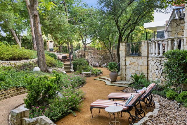 3725 Turtle Creek Blvd Unit A, Dallas, TX 75219 - view of yard with fence and a patio