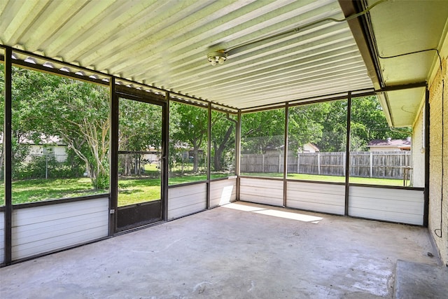 207 Bluebird Cir, Denton, TX 76209 - view of unfurnished sunroom