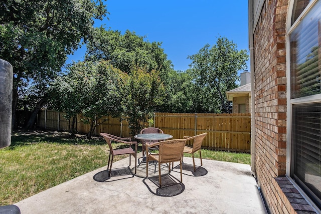 1516 Cheyenne Trl, Mansfield, TX 76063 - view of patio / terrace with outdoor dining space