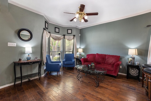 1516 Cheyenne Trl, Mansfield, TX 76063 - living area featuring ceiling fan, hardwood / wood-style floors, baseboards, and crown molding