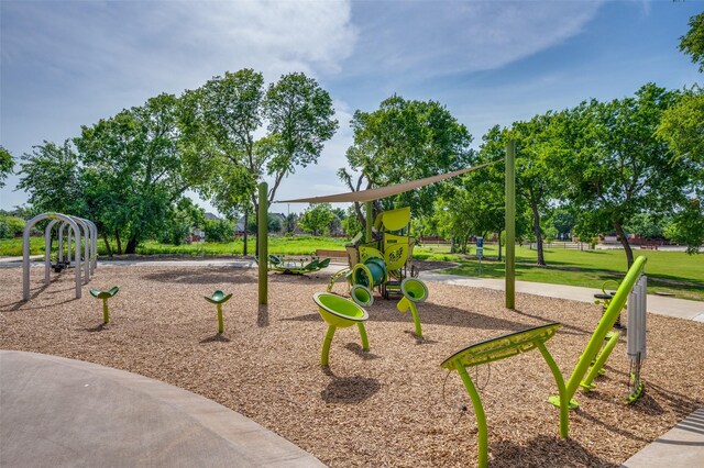 4388 Argyle Ln, Frisco, TX 75034 - community jungle gym with a gazebo