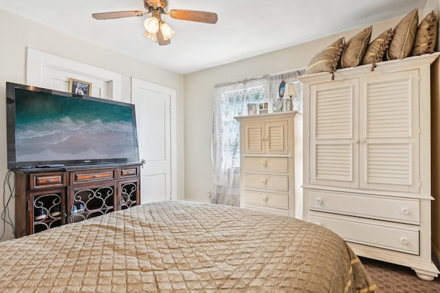 2509 Bird St, Fort Worth, TX 76111 - bedroom with ceiling fan