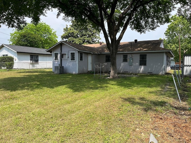 2836 Modree Ave, Dallas, TX 75216 - rear view of house featuring central air condition unit