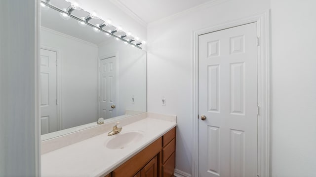 253 Valtie Davis Rd, Combine, TX 75159 - bathroom with crown molding and vanity
