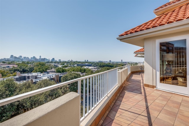 4500 Roland Ave Unit 801, Highland Park, TX 75219 - balcony featuring a view of skyline