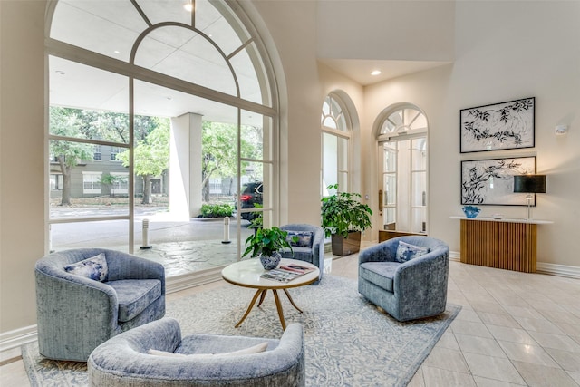4500 Roland Ave Unit 801, Highland Park, TX 75219 - community lobby with a high ceiling and recessed lighting