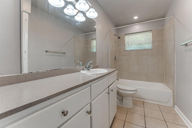 729 Grubb Cir, Mesquite, TX 75149 - bathroom with tile patterned floors, toilet, washtub / shower combination, and vanity