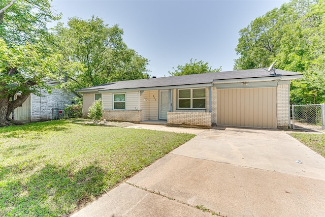 729 Grubb Cir, Mesquite, TX 75149 - view of front of property with brick siding and driveway