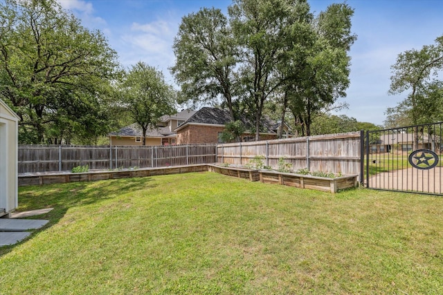 104 Lost Oaks Dr, Waco, TX 76705 - view of yard