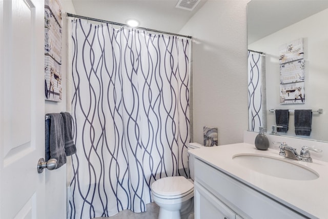 5616 Apple Grove Way, Fort Worth, TX 76123 - full bathroom with toilet, vanity, and a shower with curtain