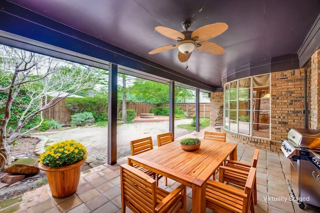 2500 Shoreline Dr, Sherman, TX 75092 - sunroom / solarium featuring a ceiling fan, vaulted ceiling, and outdoor dining space