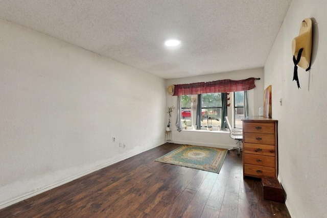 805 Loganwood Dr, Royse City, TX 75189 - spare room with a textured ceiling, wood finished floors, baseboards, and recessed lighting