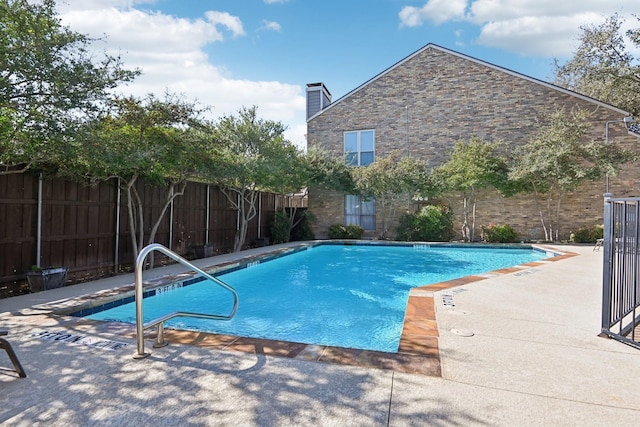 5616 Preston Oaks Rd Unit 110, Dallas, TX 75254 - community pool featuring a fenced backyard and a patio area