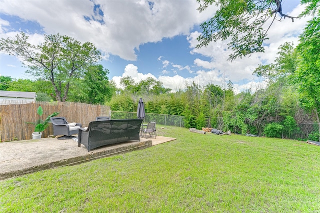 3444 Kellogg Ave, Dallas, TX 75216 - view of yard with a patio and an outdoor living space