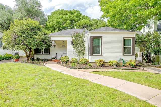 4016 El Campo Ave, Fort Worth, TX 76107 - view of front facade with a front lawn and a shingled roof