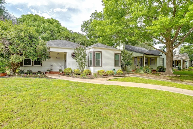 4016 El Campo Ave, Fort Worth, TX 76107 - view of front of house featuring a front yard