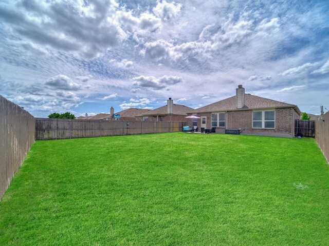 905 Jonius Creek Dr, Little Elm, TX 75068 - view of yard