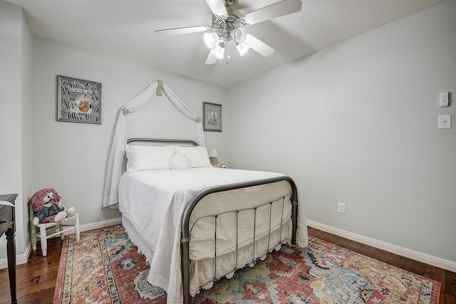 620 Cypress Hill Dr, Mckinney, TX 75071 - bedroom featuring wood finished floors and baseboards